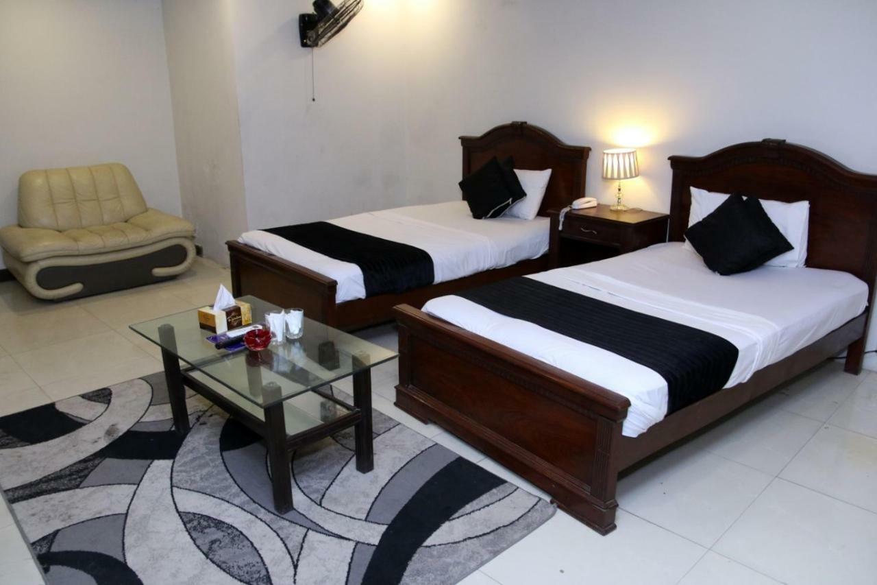 Gulberg Continental Hotel Λαχόρη Εξωτερικό φωτογραφία