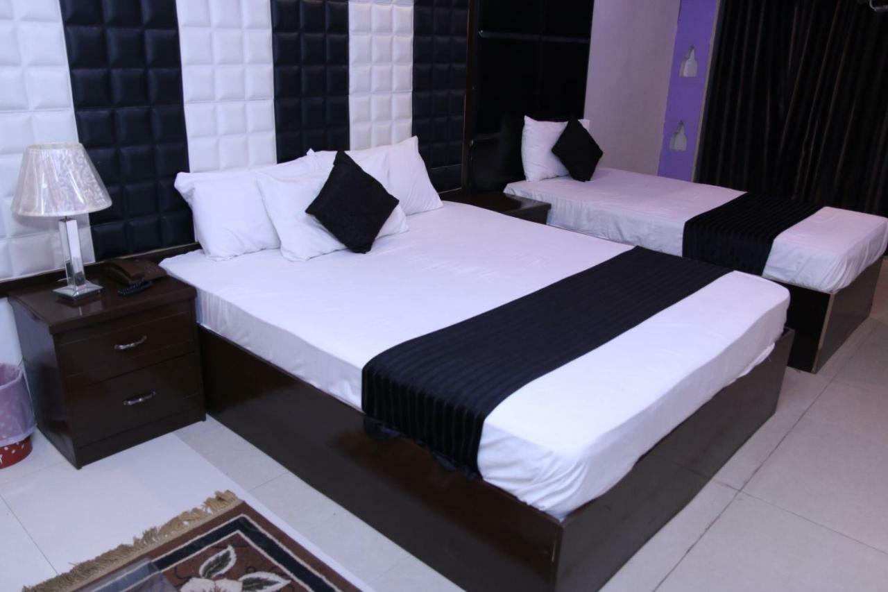 Gulberg Continental Hotel Λαχόρη Εξωτερικό φωτογραφία