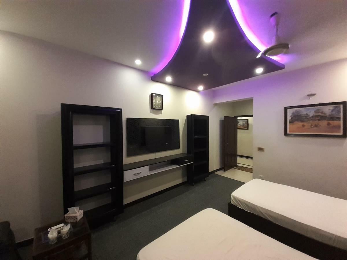Gulberg Continental Hotel Λαχόρη Εξωτερικό φωτογραφία